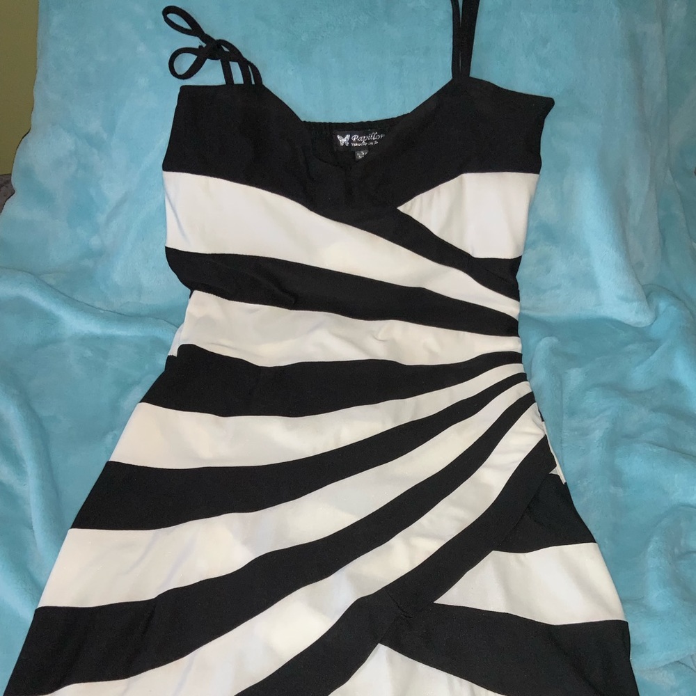 Ladies Dress Size Large